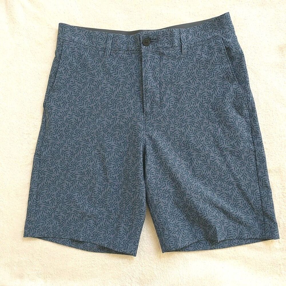 VRST Shorts Mens 30 Gray Blue Leaf Print Performance Chino Golf Athleisure